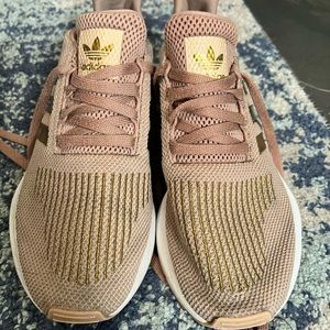 Adidas gold pink shoes 7.5 womens read description